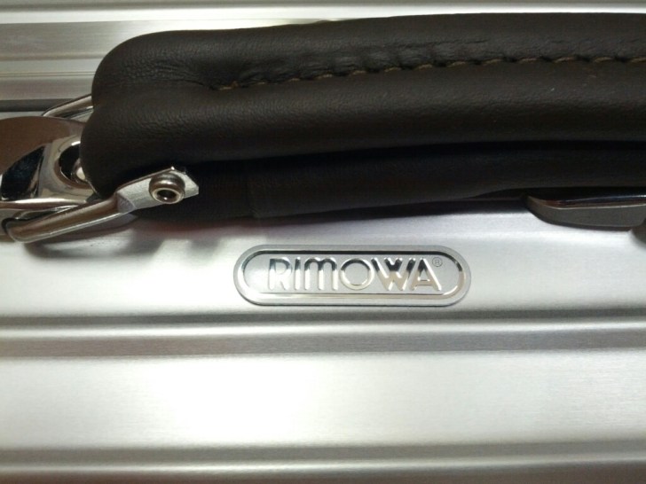 RIMOWA（リモワ）海外個人輸入記。クラシックフライト4輪85L購入。日本 