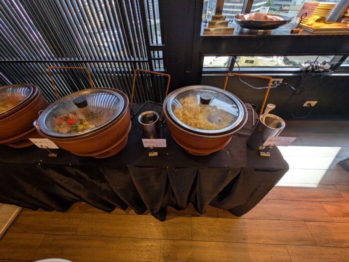 朝食・タイ料理