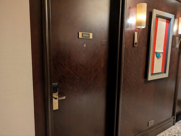 部屋への移動。