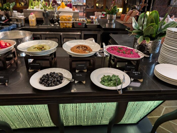 サラダコーナー