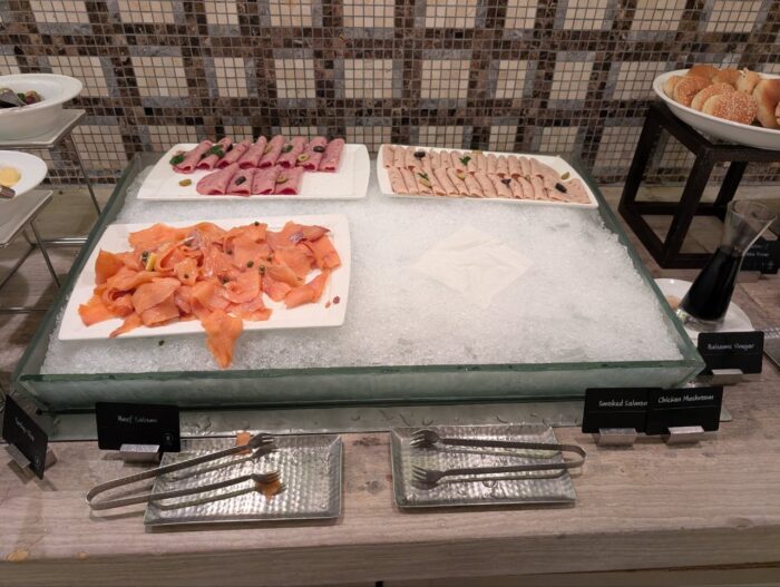 コールドミール