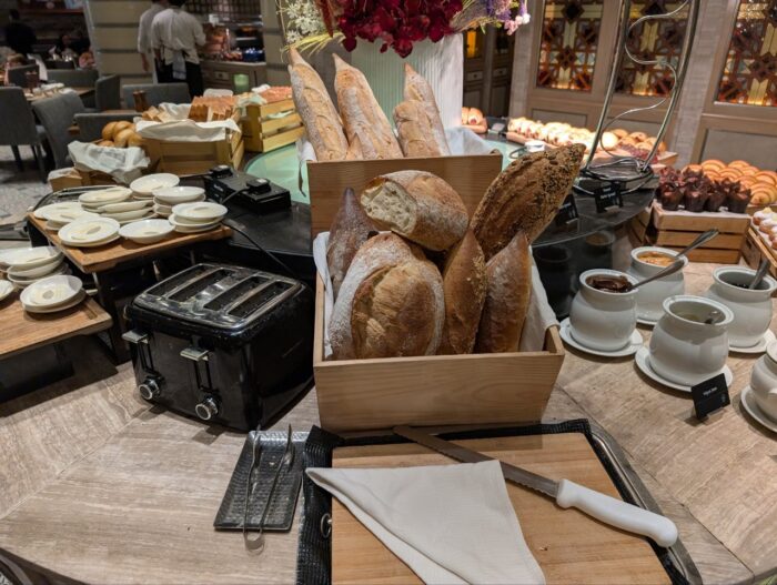 パン・ブレッド