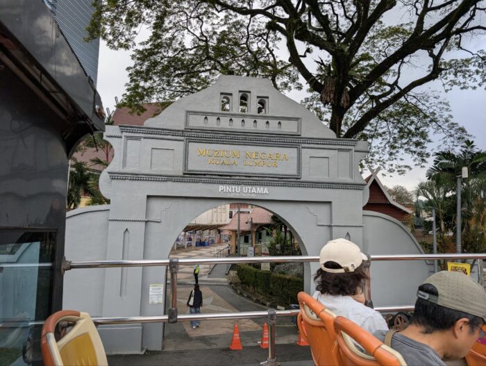 クアラルンプール市内観光 2階建てホップオン ホップオフバス乗車券（マレーシア）