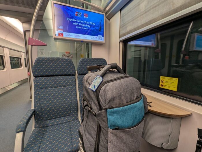 KLIAエクスプレス クアラルンプール空港快線チケット（QRコードで直接改札通過）KLIAエクスプレス車内