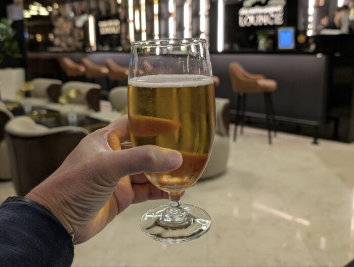 スカイスイートエアポートラウンジ内その3ビール。