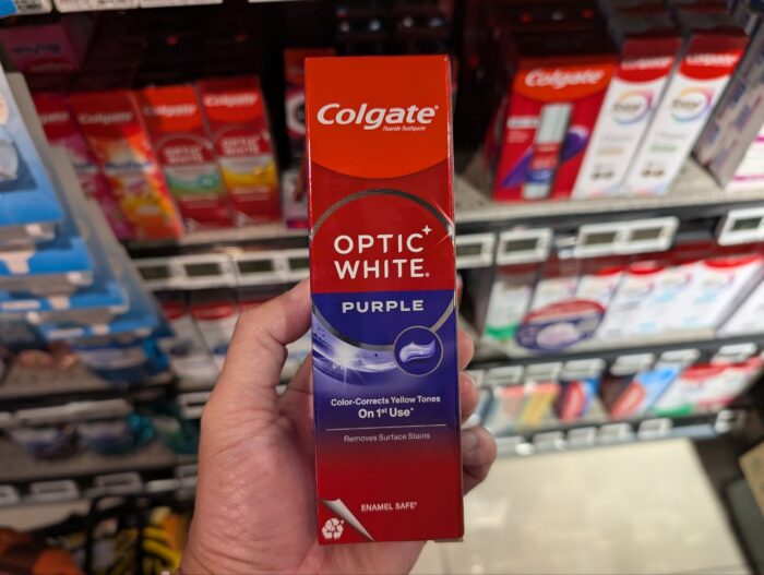 コルゲートオプティホワイトパープル。