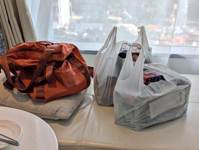 大量のお土産。